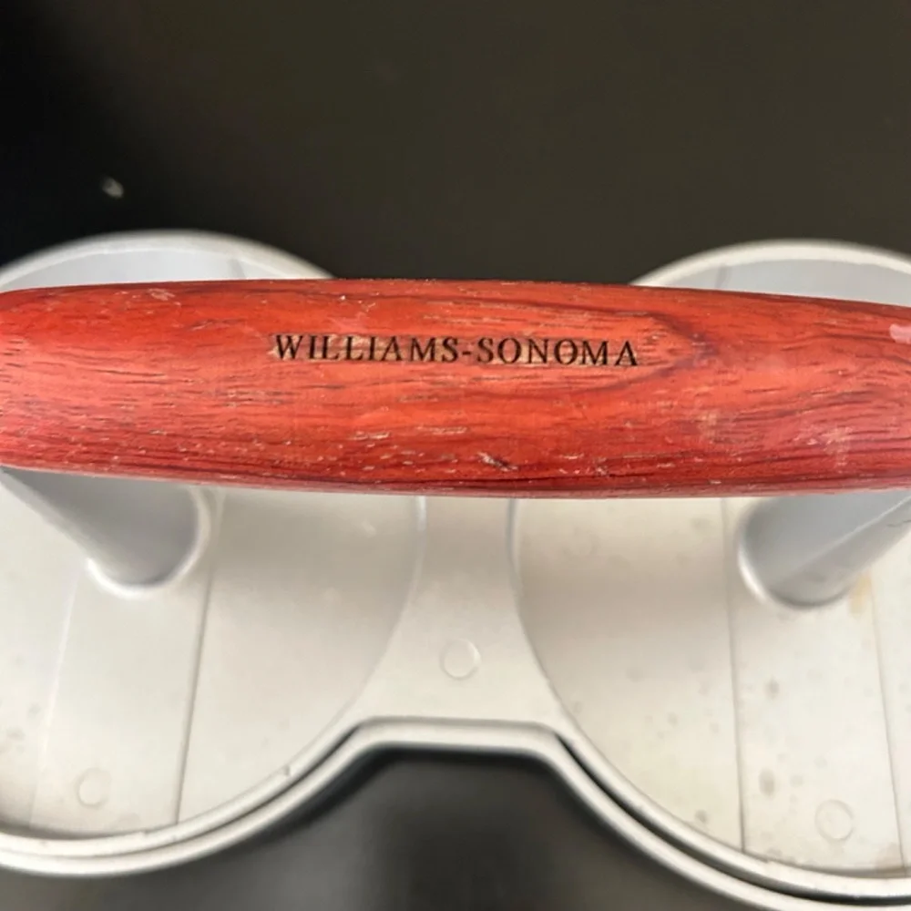 Williams Sonoma Hamburger Patti Press